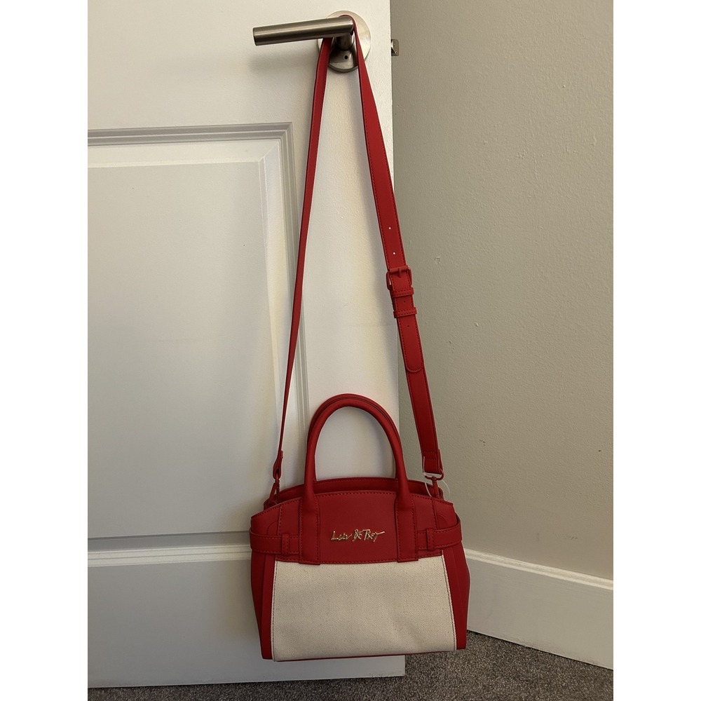 Luv Betsey by Betsey Johnson Satchel Womens Small Red Cream NEW Heart Crossbody - Picture 2 of 15